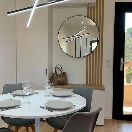 Apartment Escapade Mediterraneenne Au Coeur De St-raphael