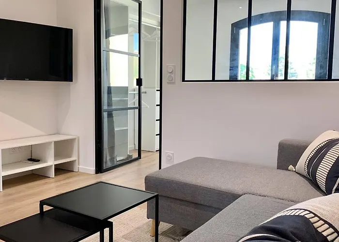 Escapade Mediterraneenne Au Coeur De St-raphael